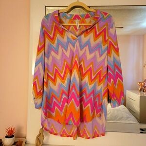 Dear Scarlett Fits XL Colorful Zigzag Women's Top